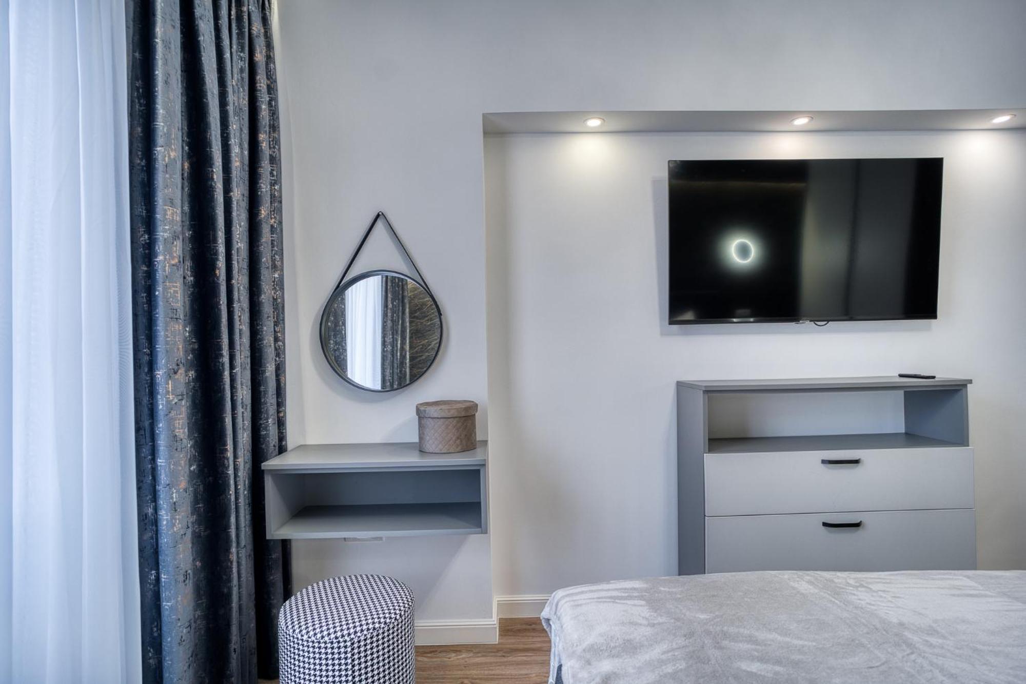 City Chic Retreat: Newly Renovated 1Br Apartment Bukurešť Exteriér fotografie